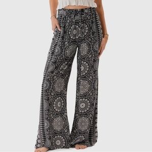 Women's Black and White Wide Leg Pants